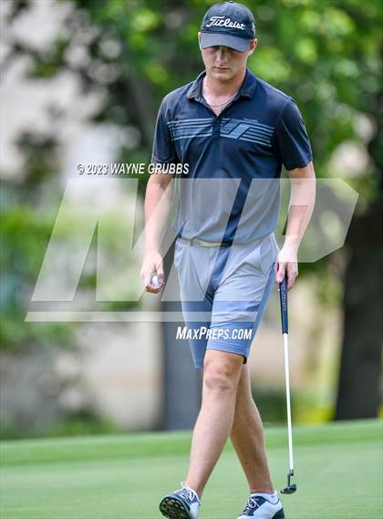 Thumbnail 1 in UIL 5A Boys Golf Finals photogallery.