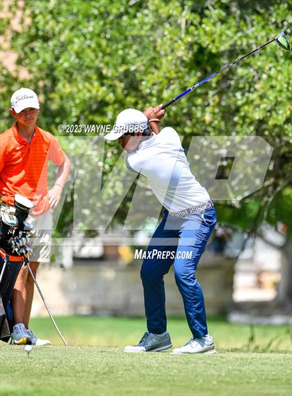 Thumbnail 3 in UIL 5A Boys Golf Finals photogallery.