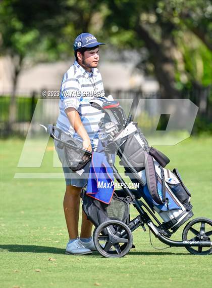 Thumbnail 2 in UIL 5A Boys Golf Finals photogallery.