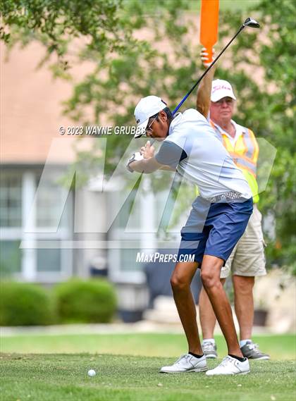 Thumbnail 3 in UIL 5A Boys Golf Finals photogallery.
