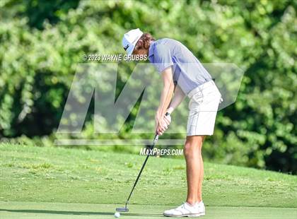 Thumbnail 2 in UIL 5A Boys Golf Finals photogallery.