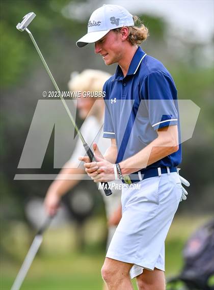 Thumbnail 3 in UIL 5A Boys Golf Finals photogallery.