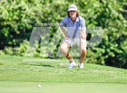 Thumbnail 2 in UIL 5A Boys Golf Finals photogallery.