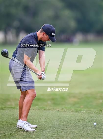 Thumbnail 1 in UIL 5A Boys Golf Finals photogallery.
