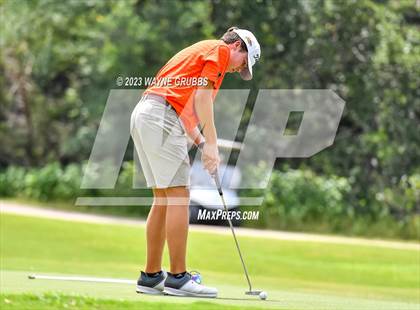 Thumbnail 3 in UIL 5A Boys Golf Finals photogallery.