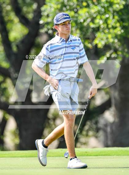 Thumbnail 2 in UIL 5A Boys Golf Finals photogallery.