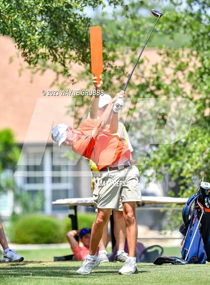 Thumbnail 3 in UIL 5A Boys Golf Finals photogallery.