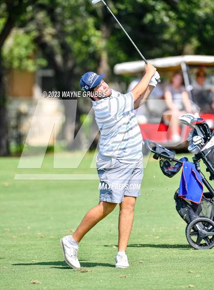 Thumbnail 1 in UIL 5A Boys Golf Finals photogallery.