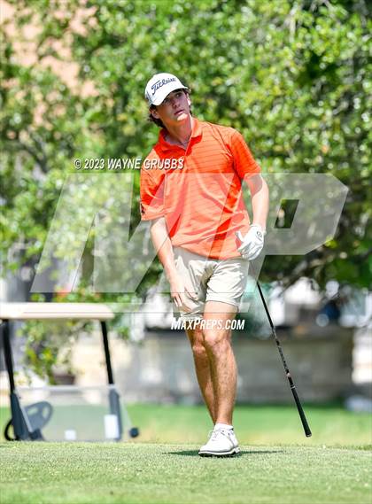 Thumbnail 1 in UIL 5A Boys Golf Finals photogallery.