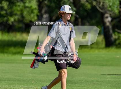 Thumbnail 2 in UIL 5A Boys Golf Finals photogallery.