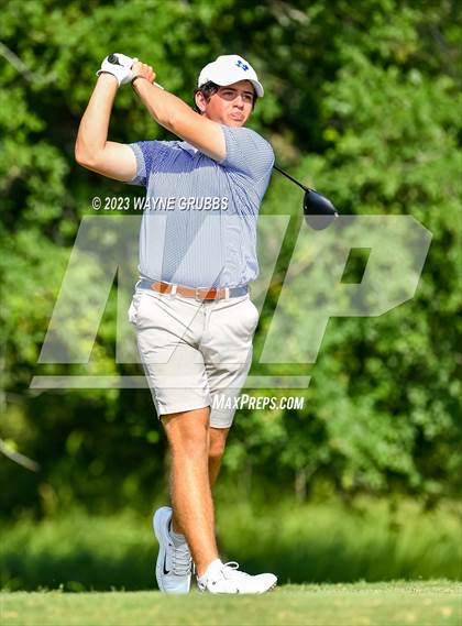 Thumbnail 3 in UIL 5A Boys Golf Finals photogallery.