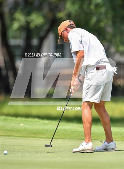 Thumbnail 1 in UIL 5A Boys Golf Finals photogallery.