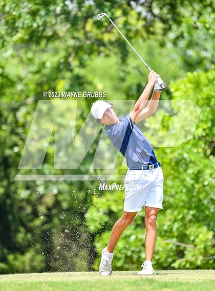 Thumbnail 3 in UIL 5A Boys Golf Finals photogallery.