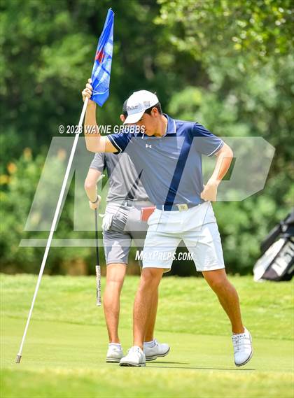 Thumbnail 1 in UIL 5A Boys Golf Finals photogallery.