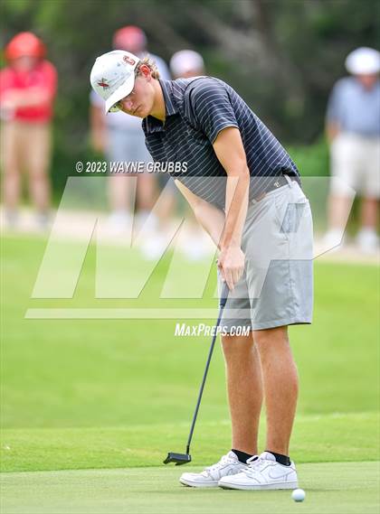Thumbnail 2 in UIL 5A Boys Golf Finals photogallery.