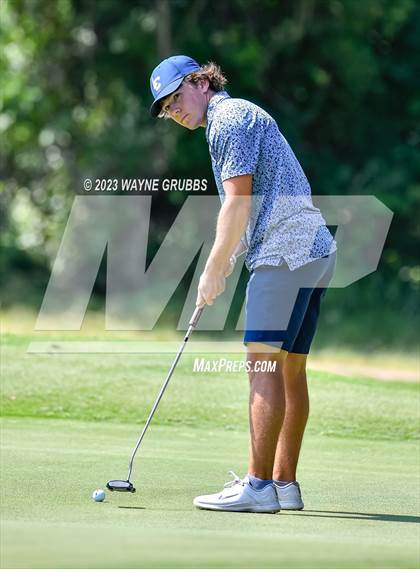 Thumbnail 1 in UIL 5A Boys Golf Finals photogallery.