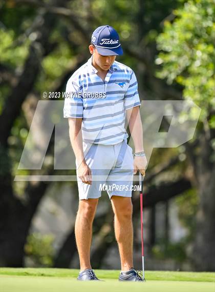 Thumbnail 1 in UIL 5A Boys Golf Finals photogallery.
