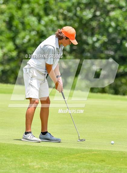 Thumbnail 3 in UIL 5A Boys Golf Finals photogallery.