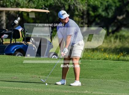 Thumbnail 3 in UIL 5A Boys Golf Finals photogallery.