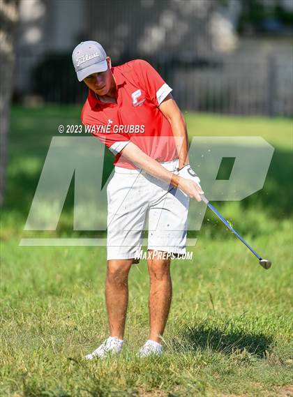 Thumbnail 3 in UIL 5A Boys Golf Finals photogallery.
