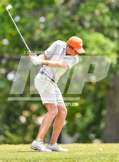 Thumbnail 3 in UIL 5A Boys Golf Finals photogallery.
