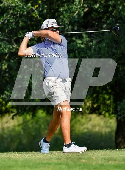 Thumbnail 1 in UIL 5A Boys Golf Finals photogallery.