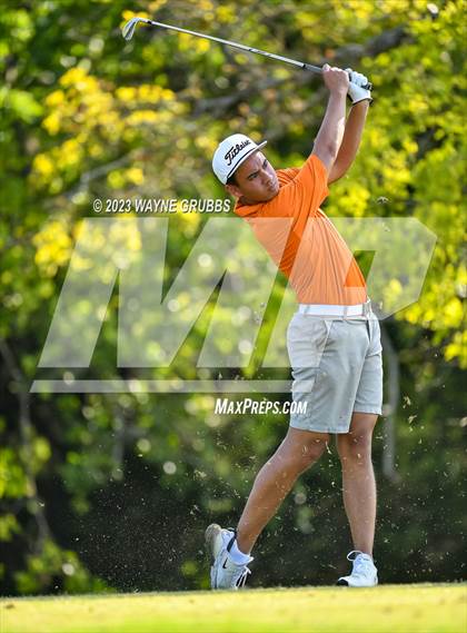 Thumbnail 3 in UIL 5A Boys Golf Finals photogallery.