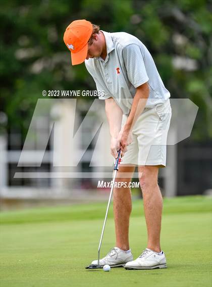 Thumbnail 3 in UIL 5A Boys Golf Finals photogallery.