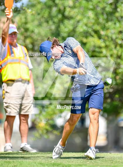 Thumbnail 1 in UIL 5A Boys Golf Finals photogallery.