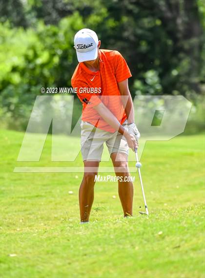 Thumbnail 2 in UIL 5A Boys Golf Finals photogallery.