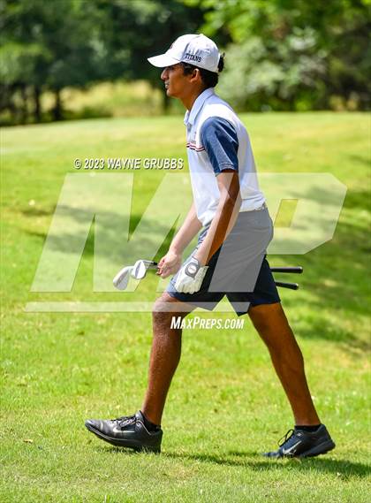 Thumbnail 1 in UIL 5A Boys Golf Finals photogallery.