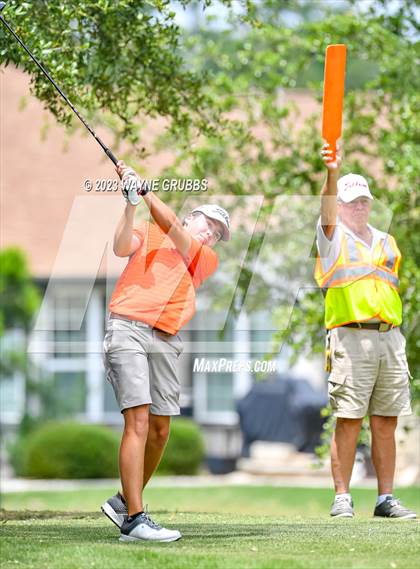 Thumbnail 1 in UIL 5A Boys Golf Finals photogallery.