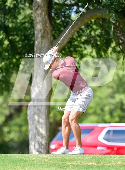 Thumbnail 3 in UIL 5A Boys Golf Finals photogallery.
