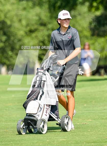 Thumbnail 1 in UIL 5A Boys Golf Finals photogallery.