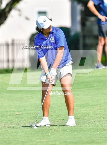 Thumbnail 3 in UIL 5A Boys Golf Finals photogallery.