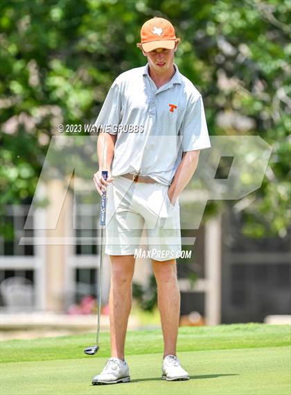 Thumbnail 1 in UIL 5A Boys Golf Finals photogallery.