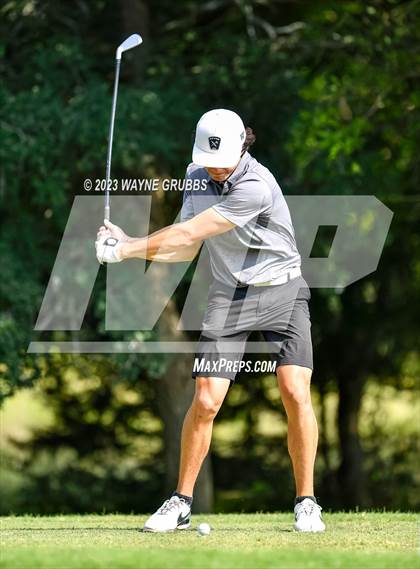 Thumbnail 3 in UIL 5A Boys Golf Finals photogallery.