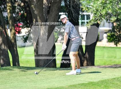 Thumbnail 3 in UIL 5A Boys Golf Finals photogallery.