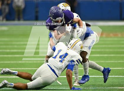 Thumbnail 1 in Chapel Hill @ Boerne (UIL 4a, Div 1, Region 4,  Semi-Final) photogallery.