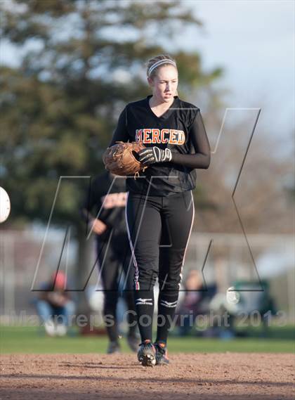 Thumbnail 2 in Merced vs. Hughson photogallery.