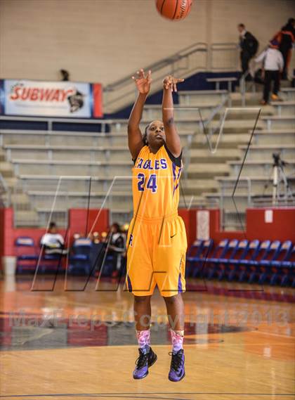 Thumbnail 3 in Richardson vs Troy (Sandra Meadows 63'rd Annual SWAAU Classic) photogallery.