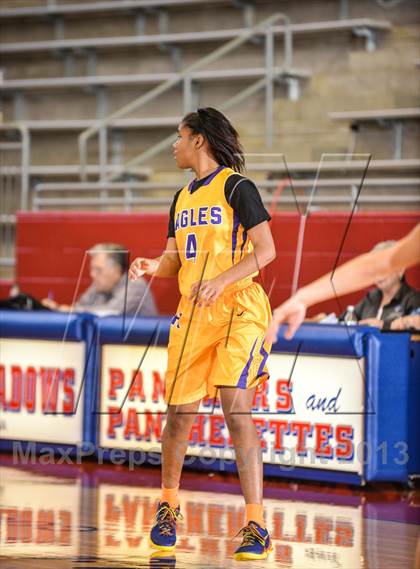 Thumbnail 2 in Richardson vs Troy (Sandra Meadows 63'rd Annual SWAAU Classic) photogallery.