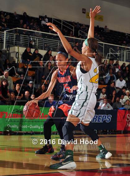 Thumbnail 3 in Chaminade vs. Long Beach Poly (CIF SS Open Division Final) photogallery.