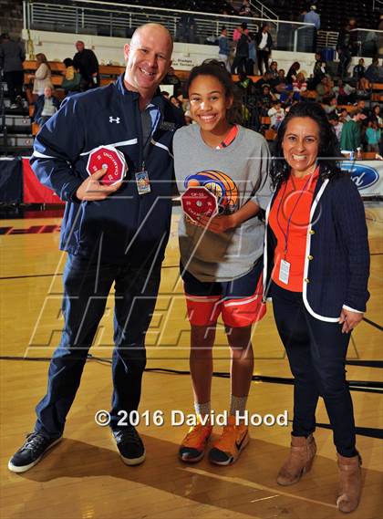 Thumbnail 1 in Chaminade vs. Long Beach Poly (CIF SS Open Division Final) photogallery.