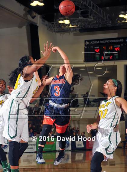 Thumbnail 1 in Chaminade vs. Long Beach Poly (CIF SS Open Division Final) photogallery.