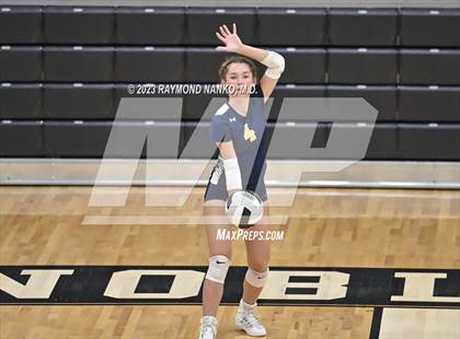 Thumbnail 1 in Delta @ Noblesville photogallery.
