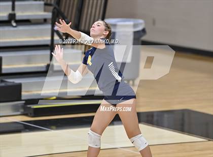Thumbnail 1 in Delta @ Noblesville photogallery.