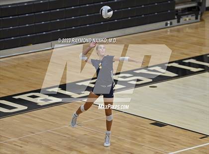 Thumbnail 1 in Delta @ Noblesville photogallery.