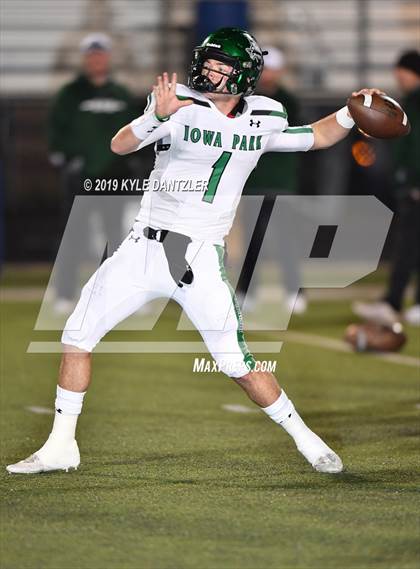 Thumbnail 1 in Iowa Park @ Krum photogallery.