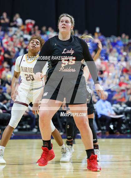 Thumbnail 3 in Fairfield vs. Winnsboro (UIL 3A Basketball State Semifinal) photogallery.